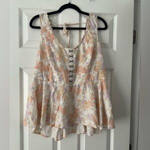 torrid White Floral Tie-Back Peplum Tank with Peach & Lavender Print